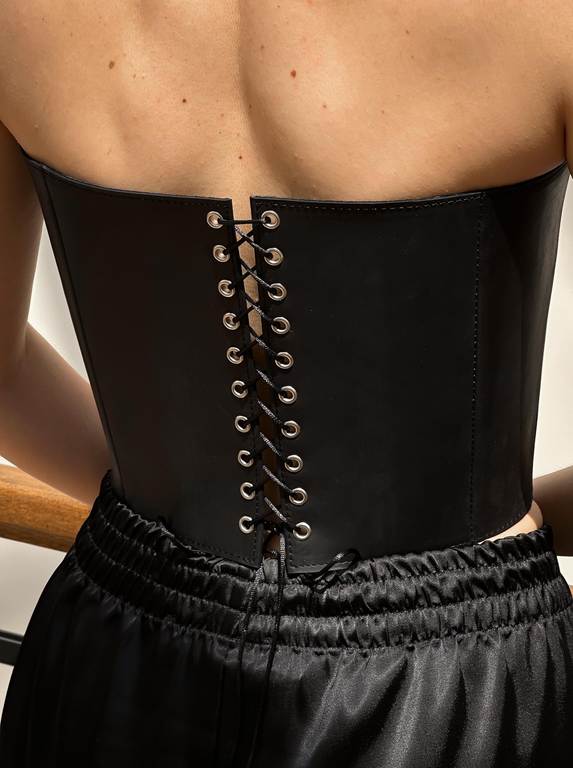 Leather corset top – ditogsbags