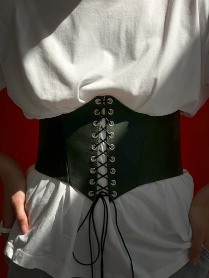 Leather underbust corset belt