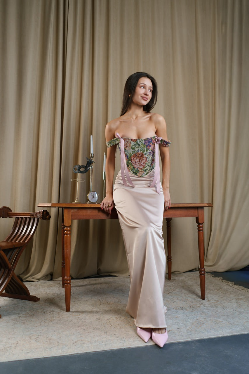 Green Flowers Tapestry Corset – Structured Garden Bodice