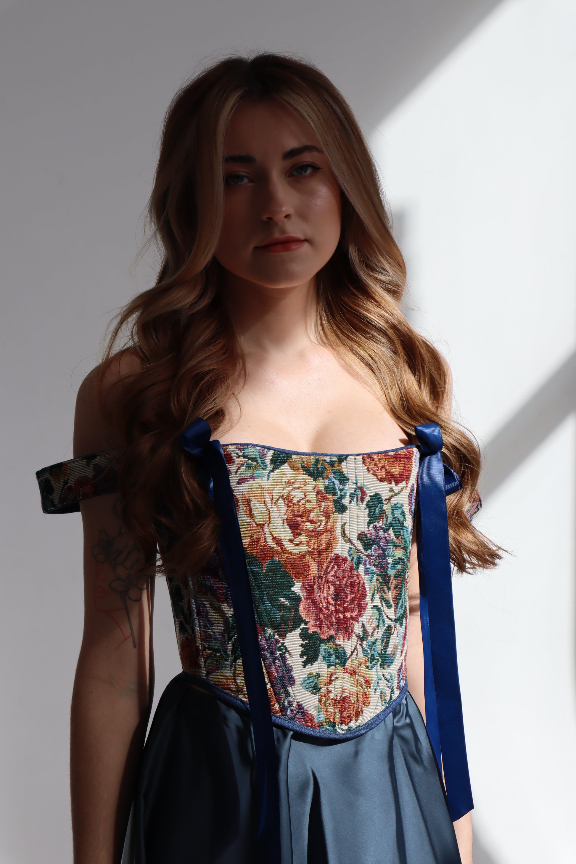 Renaissance corset top, reversible floral jacquard tapestry, boned bodice, off shoulder design, lace up back, structured waist shaping corset, ribbon strap detail, custom size handmade corset, renaissance fair outfit, festival look, gothic romantic evening styling, photoshoot or wedding corset